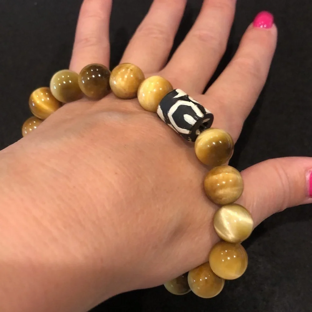 TIGER EYE AND HANDPAINTED WOOD stretch bracelet, one of a kind! 8.5”-9”